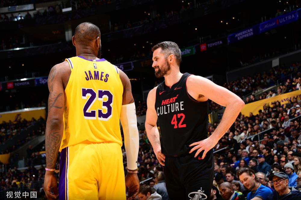 到世界舞台 到世界舞台